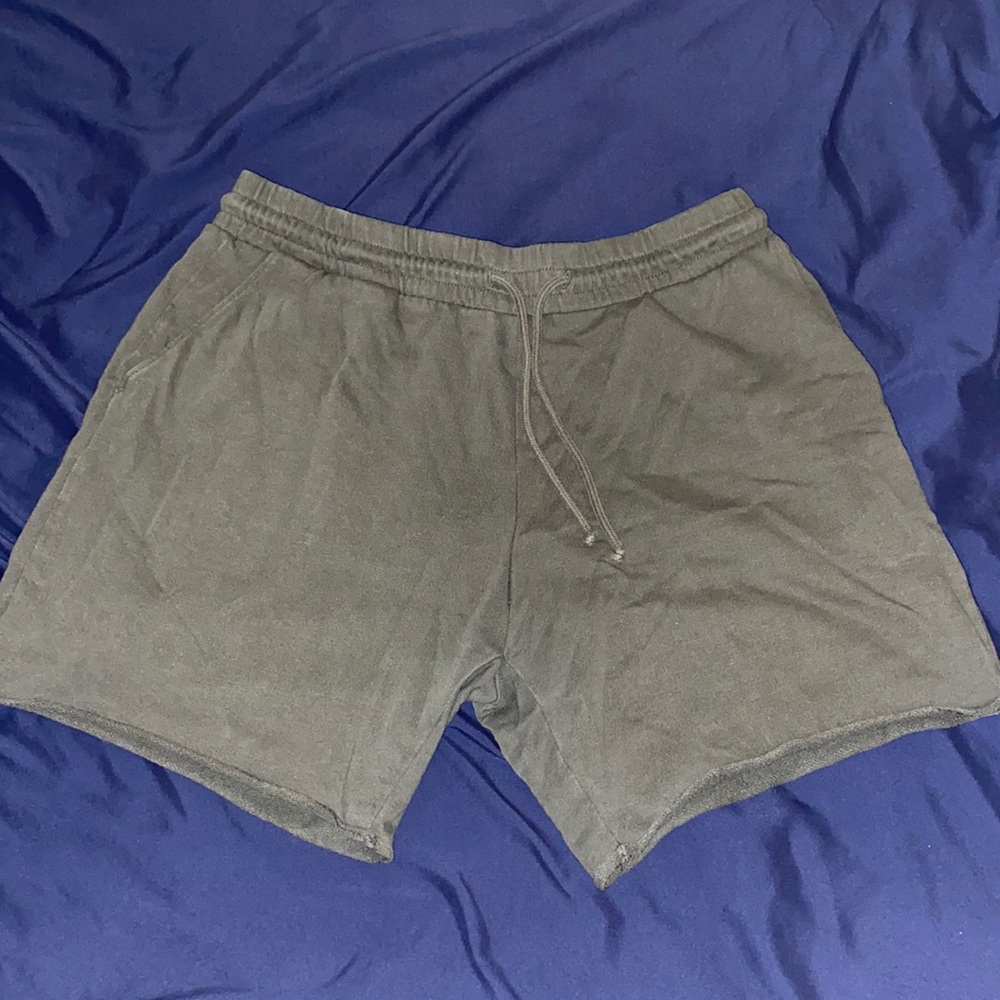 Dark green H&M shorts